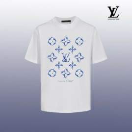 Picture of Louis Vuitton T Shirts Short _SKULVXS-XLmptxL01886583